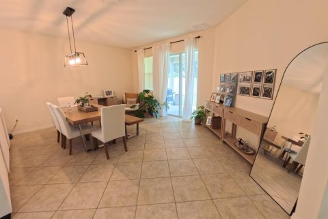 House in Orlando, Florida 3 bedrooms, 159.7 sq.m. № 2187390 - photo 27