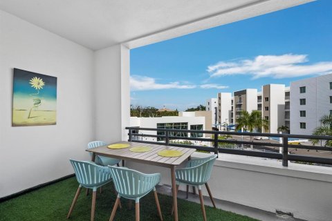 Condominio en venta en Sarasota, Florida, 1 dormitorio, 75.25 m2 № 2217496 - foto 19