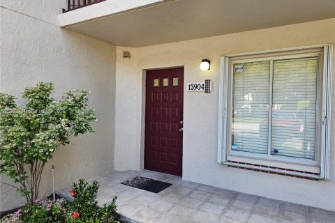 Condo à Miami, Floride, 2 chambres  № 2265239
