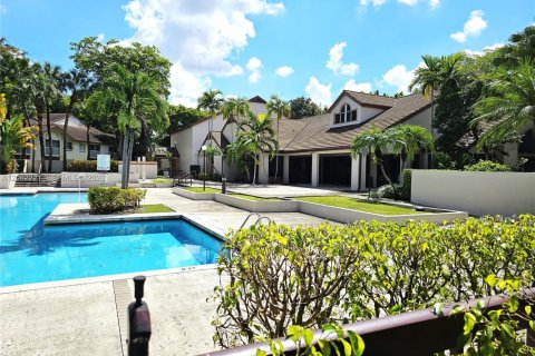 Copropriété à vendre à Miami, Floride: 2 chambres, 97.08 m2 № 2265239 - photo 15