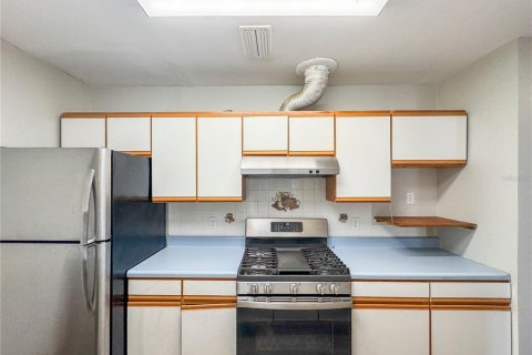 Villa ou maison à louer à Bradenton, Floride: 4 chambres, 172.89 m2 № 2418934 - photo 2