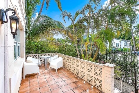 Copropriété à louer à Miami Beach, Floride: 49.98 m2 № 2047958 - photo 14
