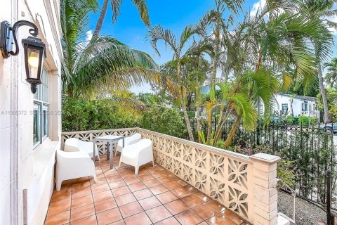 Copropriété à louer à Miami Beach, Floride: 49.98 m2 № 2047958 - photo 15