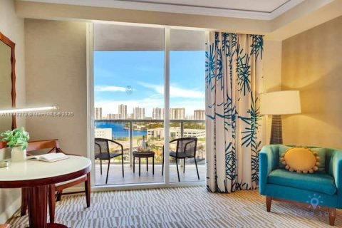 Condo in Sunny Isles Beach, Florida  № 2059876 - photo 8