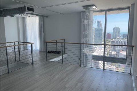 Condo in Miami, Florida, 2 bedrooms  № 1814642 - photo 17