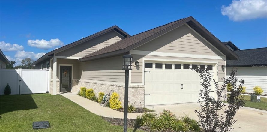 Villa ou maison à Newberry, Floride 2 chambres, 125.79 m2 № 2410324