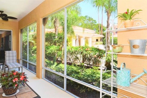 Condo in Sarasota, Florida, 3 bedrooms  № 1653985 - photo 30