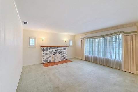 Купить виллу или дом в Зеллфуд, Флорида 5 комнат, 136.47м2, № 2325099 - фото 8