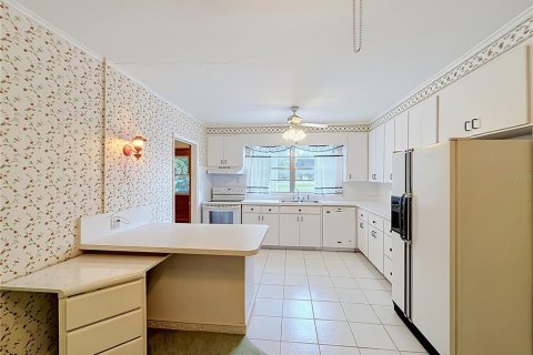 Купить виллу или дом в Зеллфуд, Флорида 5 комнат, 136.47м2, № 2325099 - фото 23