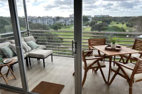 Copropriété à louer à Pompano Beach, Floride: 3 chambres, 150.5 m2 № 2085784 - photo 5