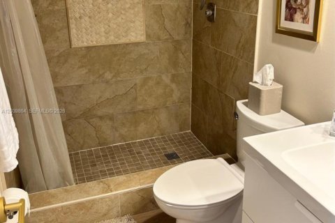 Copropriété à louer à Pompano Beach, Floride: 3 chambres, 150.5 m2 № 2085784 - photo 20