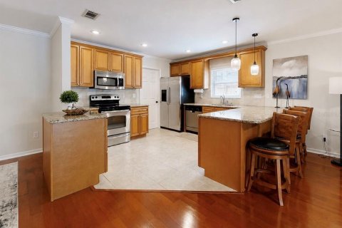 House in Valrico, Florida 3 bedrooms, 157.93 sq.m. № 2196518 - photo 12