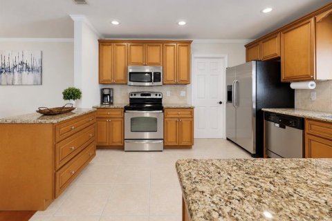 House in Valrico, Florida 3 bedrooms, 157.93 sq.m. № 2196518 - photo 13