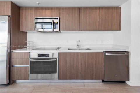 Copropriété à louer à Miami, Floride: 2 chambres, 89.37 m2 № 1956636 - photo 5