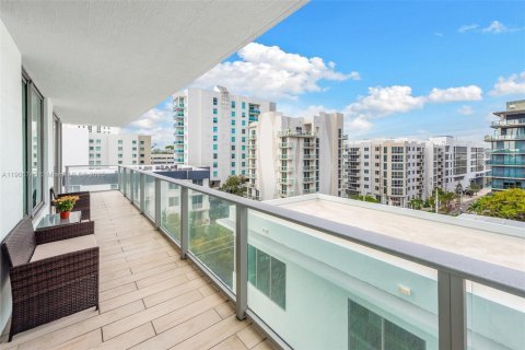 Copropriété à louer à Miami, Floride: 2 chambres, 89.37 m2 № 1956636 - photo 3