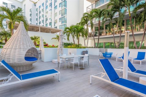 Copropriété à louer à Miami, Floride: 2 chambres, 89.37 m2 № 1956636 - photo 28