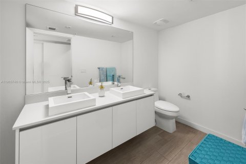 Copropriété à louer à Miami, Floride: 2 chambres, 89.37 m2 № 1956636 - photo 12