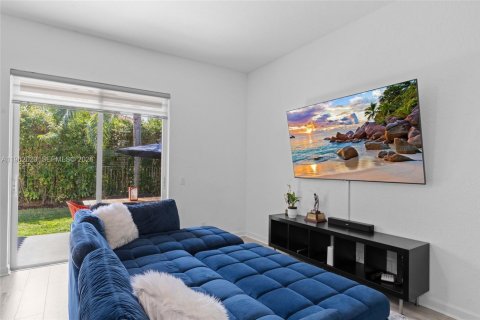 Купить виллу или дом в Уэстон, Флорида 3 спальни, 149.48м2, № 2024089 - фото 18