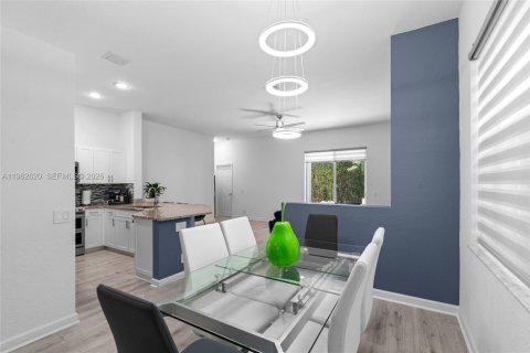 Купить виллу или дом в Уэстон, Флорида 3 спальни, 149.48м2, № 2024089 - фото 11