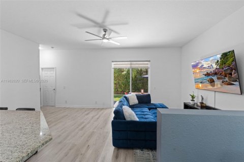 Купить виллу или дом в Уэстон, Флорида 3 спальни, 149.48м2, № 2024089 - фото 19