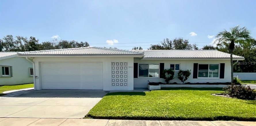 Condominio en Pinellas Park, Florida, 3 dormitorios  № 1846358