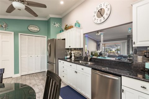 Купить виллу или дом в Палм-Кост, Флорида 10 комнат, 172.52м2, № 1642644 - фото 9