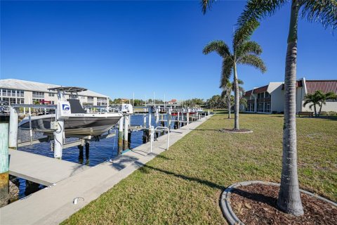 Condo in Punta Gorda, Florida, 2 bedrooms  № 1583996 - photo 4