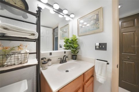 Condo in Punta Gorda, Florida, 2 bedrooms  № 1583996 - photo 20