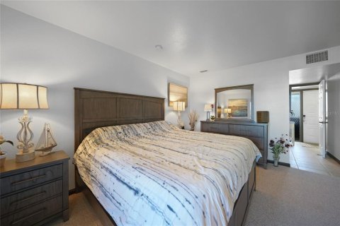 Condo in Punta Gorda, Florida, 2 bedrooms  № 1583996 - photo 19