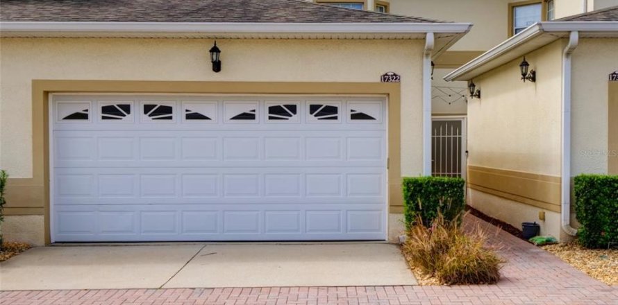 Adosado en Clermont, Florida 3 dormitorios, 164.62 m2 № 1786412