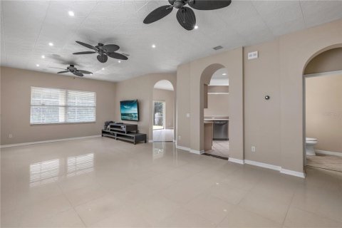 Casa en venta en Winter Garden, Florida, 4 dormitorios, 208.29 m2 № 1899600 - foto 4