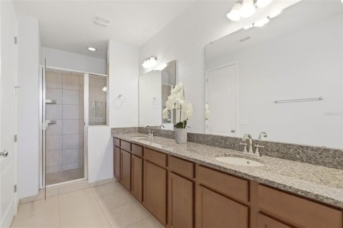 Townhouse in Orlando, Florida 3 bedrooms, 160.26 sq.m. № 2197653 - photo 17