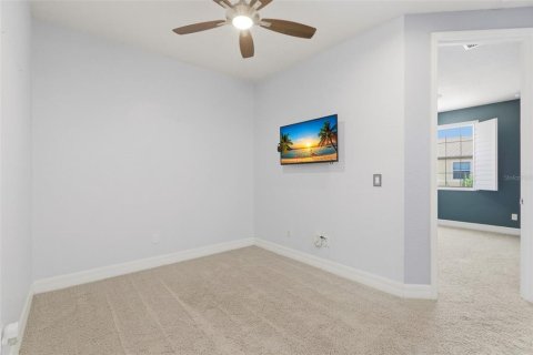Townhouse in Orlando, Florida 3 bedrooms, 160.26 sq.m. № 2197653 - photo 12