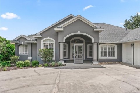 Villa ou maison à vendre à Lady Lake, Floride: 3 chambres, 235.14 m2 № 1906042 - photo 3