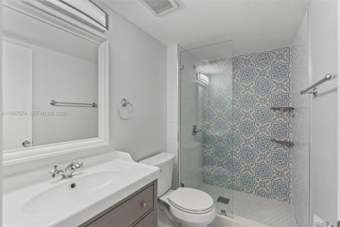 Condominio en venta en Coral Gables, Florida, 2 dormitorios, 109.62 m2 № 2029067 - foto 10