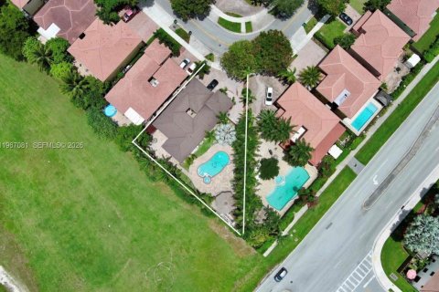 Casa en alquiler en Miami, Florida, 3 dormitorios, 167.6 m2 № 2030962 - foto 18