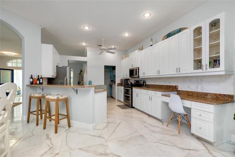 Villa ou maison à vendre à Venice, Floride: 3 chambres, 219.99 m2 № 2103260 - photo 3