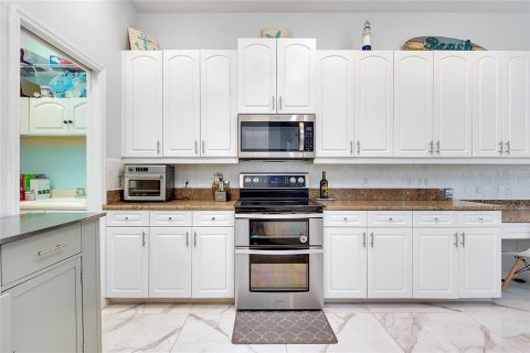 Villa ou maison à vendre à Venice, Floride: 3 chambres, 219.99 m2 № 2103260 - photo 15