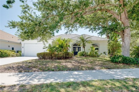 Villa ou maison à vendre à Venice, Floride: 3 chambres, 219.99 m2 № 2103260 - photo 2