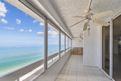 Condo in Redington Shores, Florida, 3 bedrooms  № 1877441 - photo 28