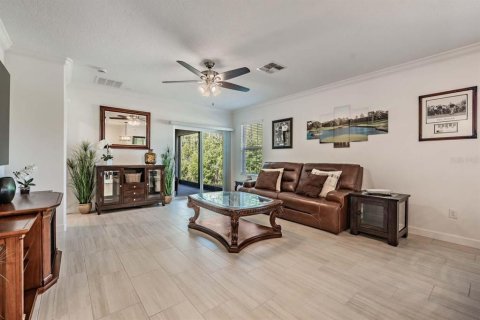Villa ou maison à vendre à Land O' Lakes, Floride: 2 chambres, 150.04 m2 № 2151814 - photo 16