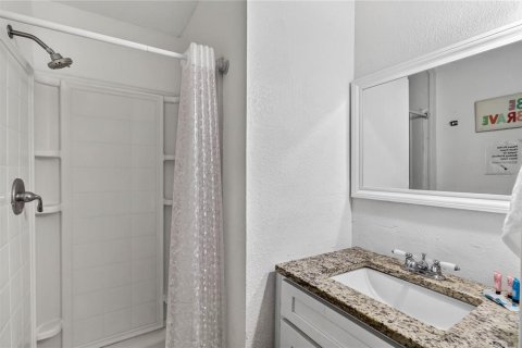 House in Altamonte Springs, Florida 4 bedrooms, 154.03 sq.m. № 2280006 - photo 20