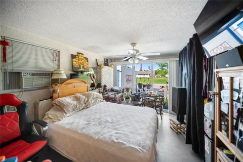 House in Venice, Florida 3 bedrooms, 105.17 sq.m. № 1759774 - photo 18