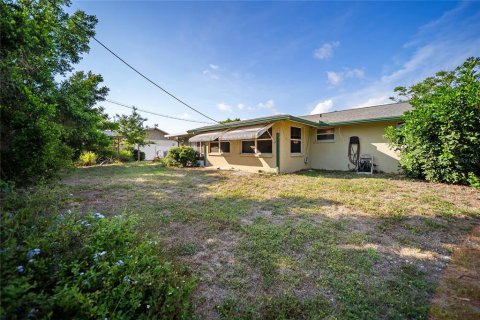 House in Venice, Florida 3 bedrooms, 105.17 sq.m. № 1759774 - photo 2
