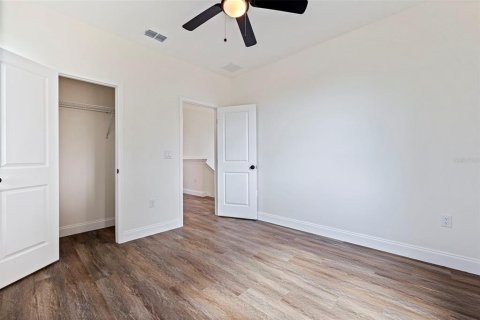 House in Saint Petersburg, Florida 3 bedrooms, 177.72 sq.m. № 2323035 - photo 27