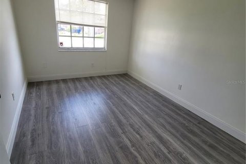 Casa en venta en Port Richey, Florida, 3 dormitorios, 145.11 m2 № 1917071 - foto 3