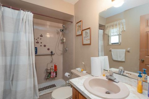 Villa ou maison à vendre à Spring Hill, Floride: 2 chambres, 106.19 m2 № 1847436 - photo 17