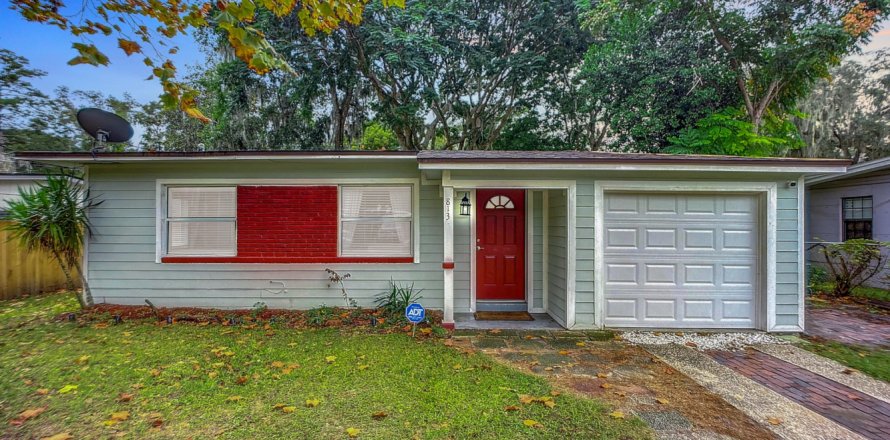 House in Green Cove Springs, Florida 3 bedrooms, 122.26 sq.m. № 849217