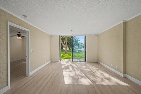 Condominio en venta en Delray Beach, Florida, 2 dormitorios, 126.53 m2 № 2086544 - foto 19