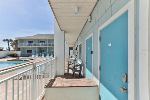 Condo in New Smyrna Beach, Florida, 2 bedrooms  № 1529343 - photo 5